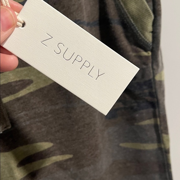 Z SUPPLY “THE LOFT” CAMO JOGGERS – WOMEN’S XS – NEW WITH TAGS - Picture 5 of 7